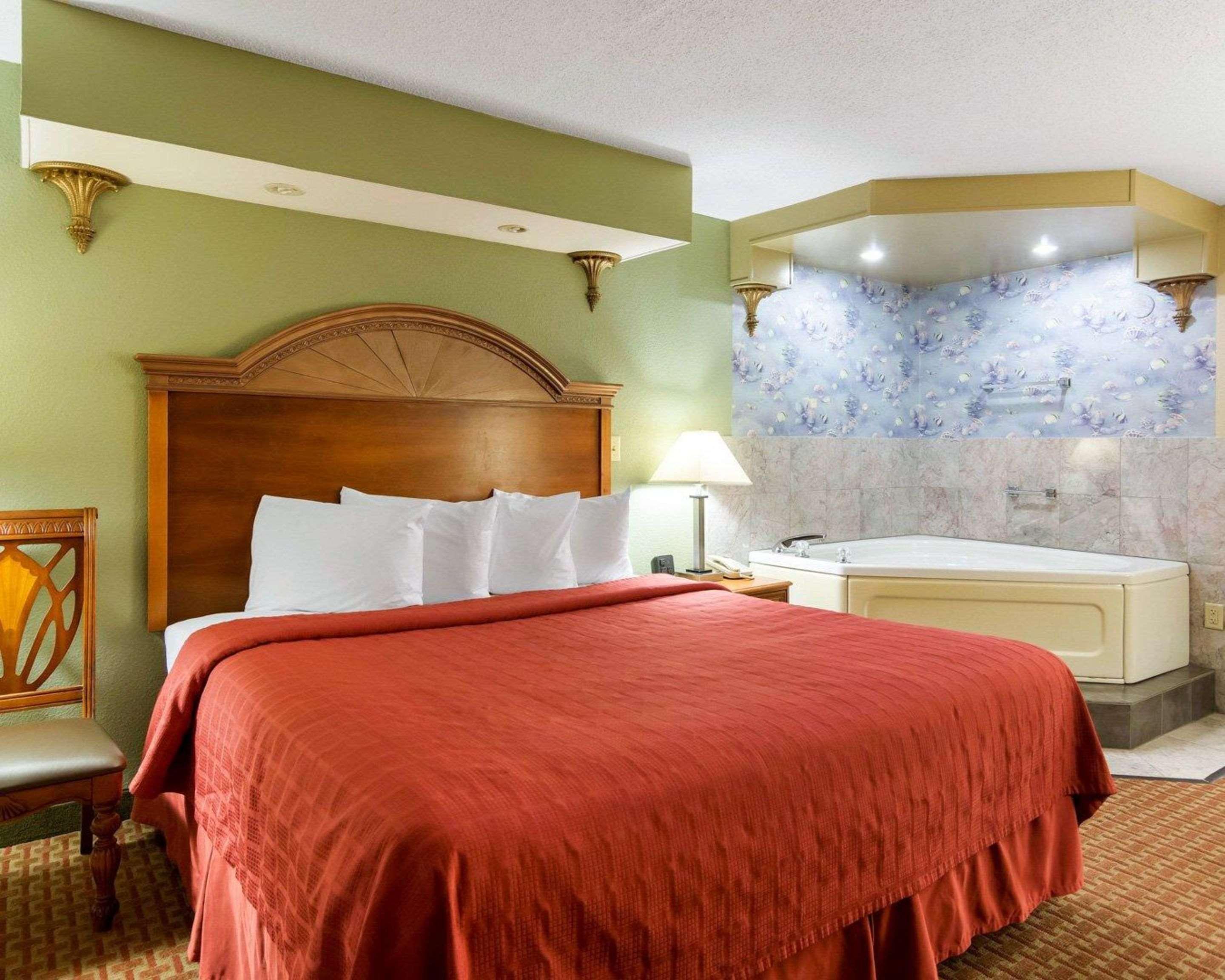 Quality Inn South Hill I-85 Exteriör bild