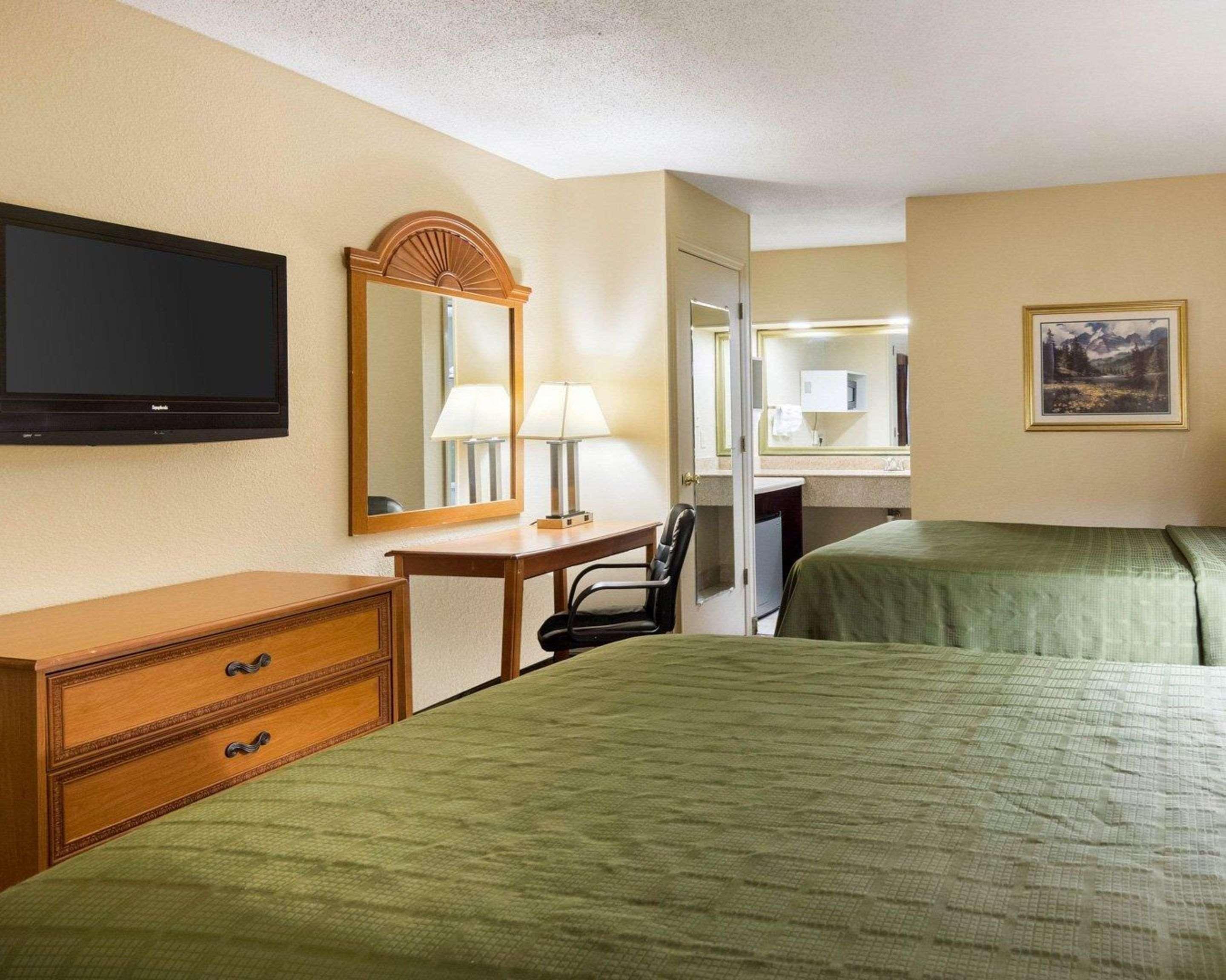 Quality Inn South Hill I-85 Exteriör bild