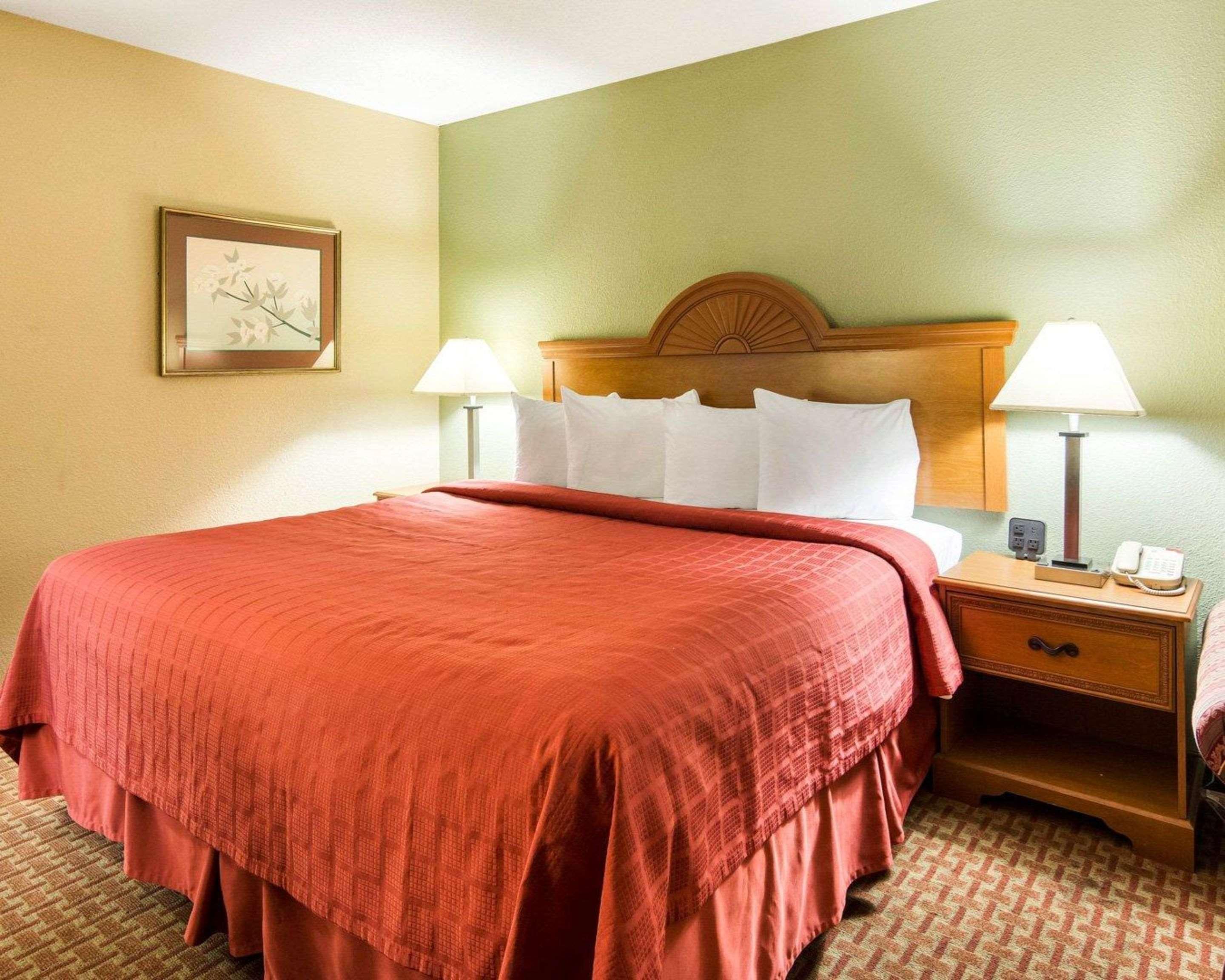 Quality Inn South Hill I-85 Exteriör bild