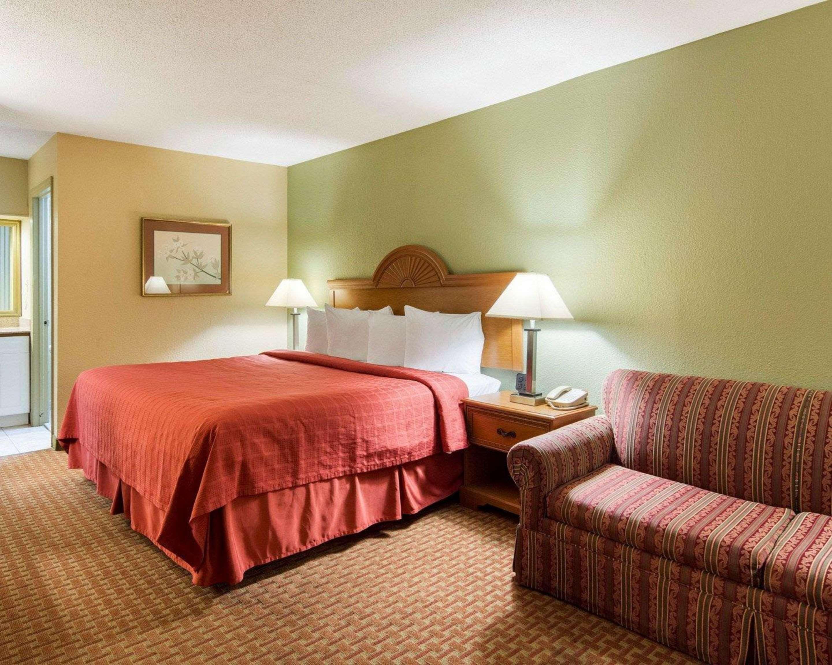 Quality Inn South Hill I-85 Exteriör bild