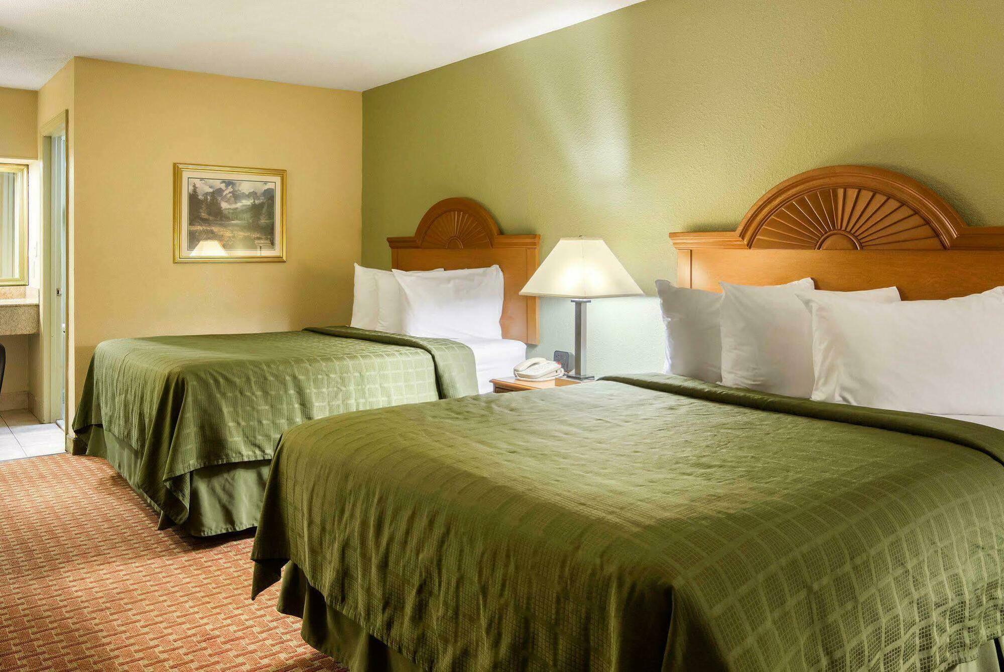 Quality Inn South Hill I-85 Exteriör bild