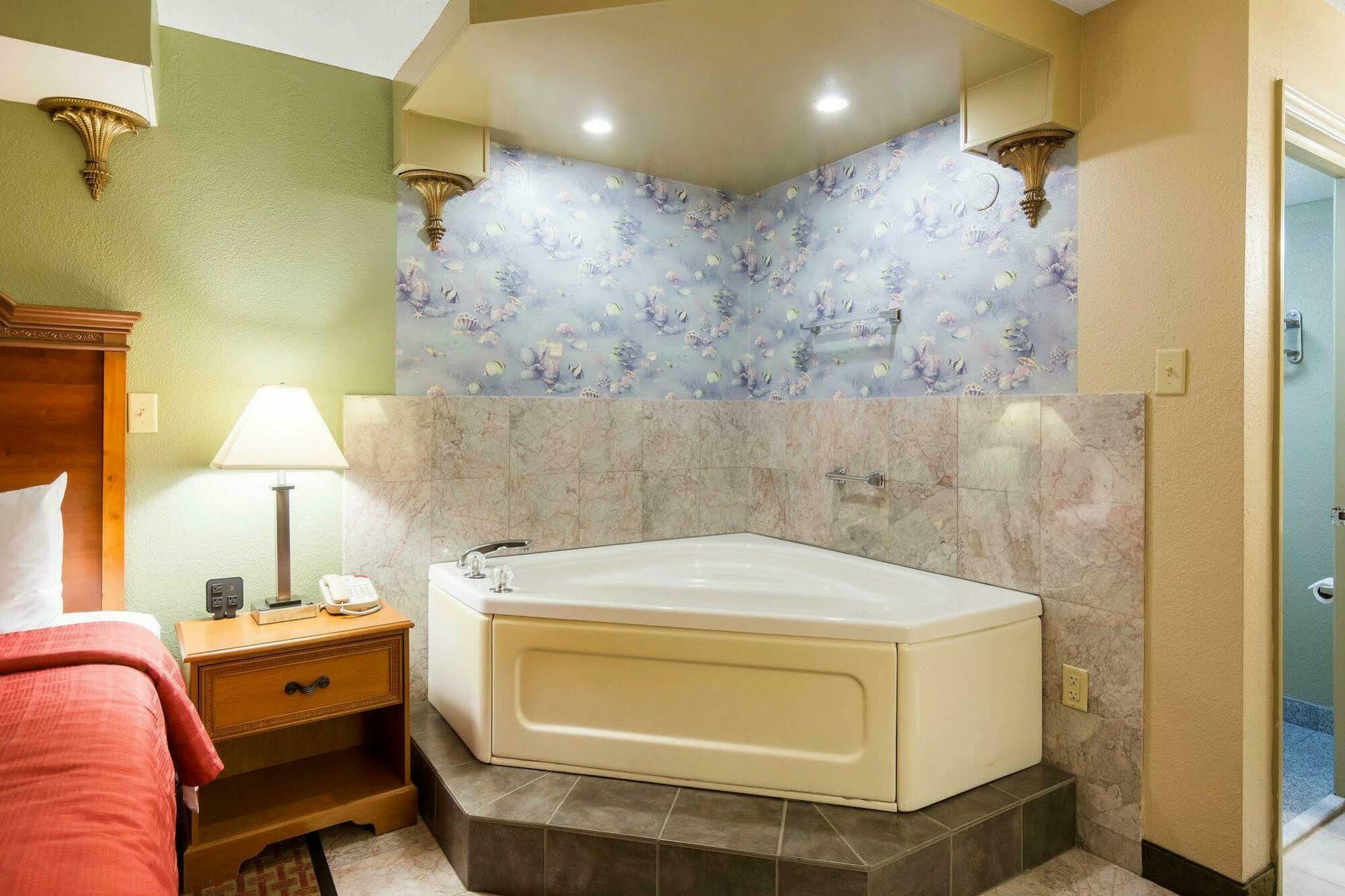 Quality Inn South Hill I-85 Exteriör bild